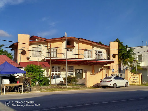 Hospital Awam Terbaik di Kampong Kadok